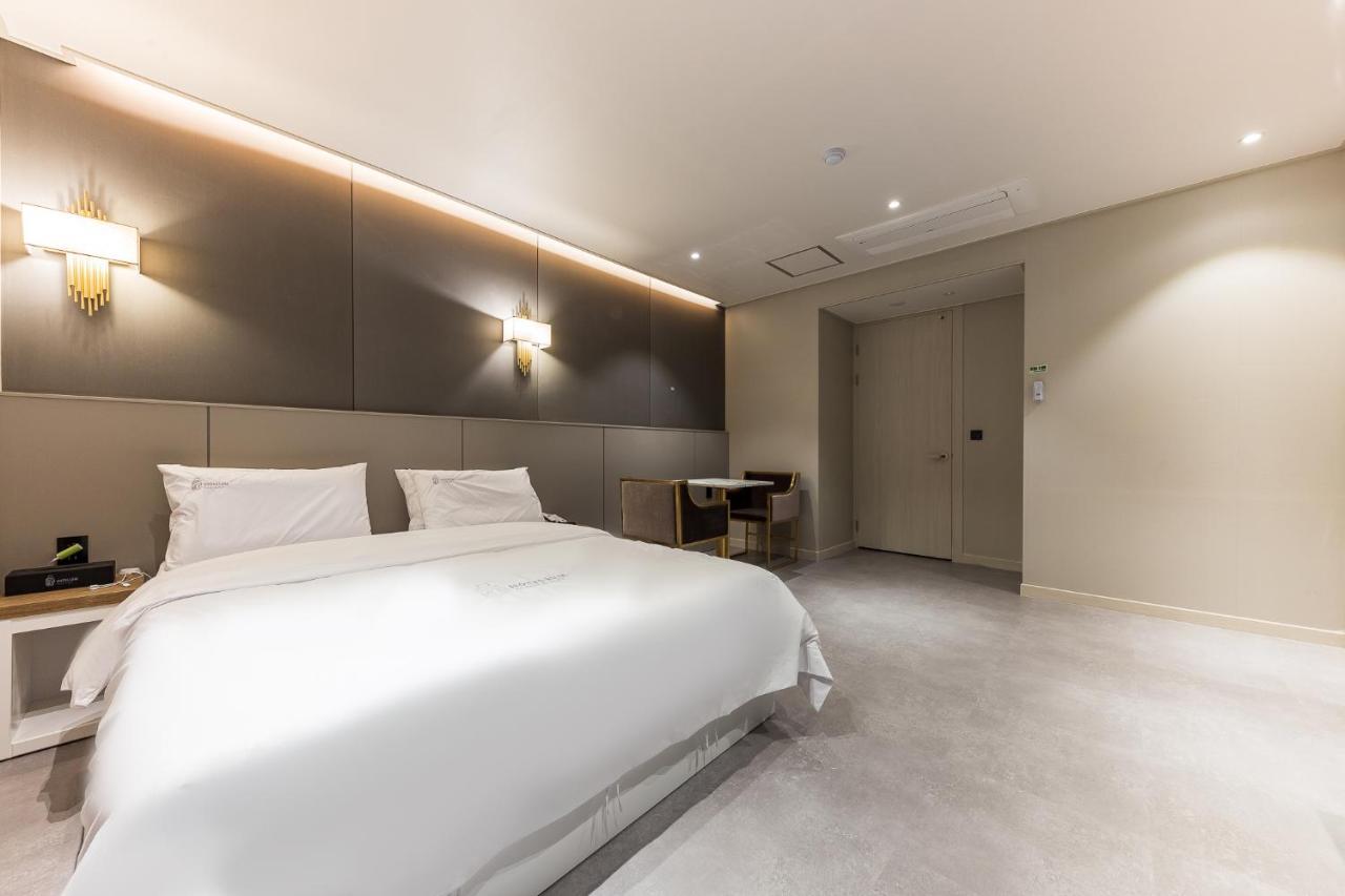 Hotel Lium Cheonan Ngoại thất bức ảnh