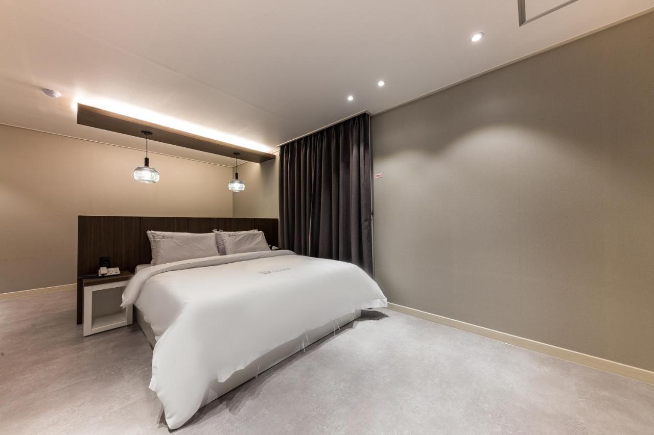 Hotel Lium Cheonan Ngoại thất bức ảnh
