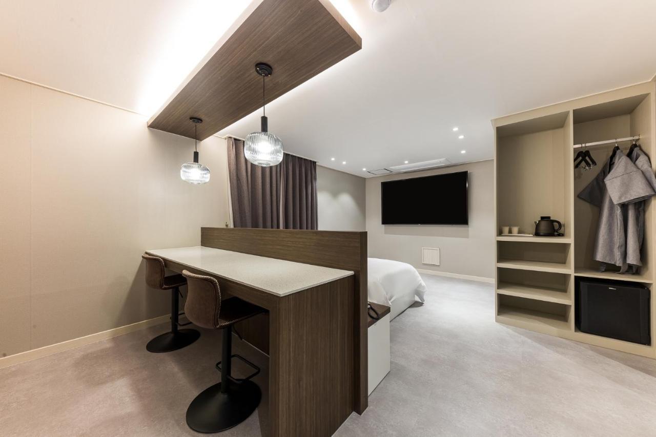 Hotel Lium Cheonan Ngoại thất bức ảnh