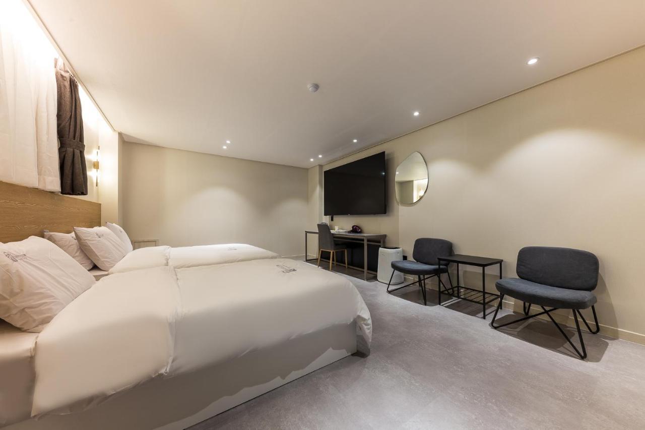 Hotel Lium Cheonan Ngoại thất bức ảnh