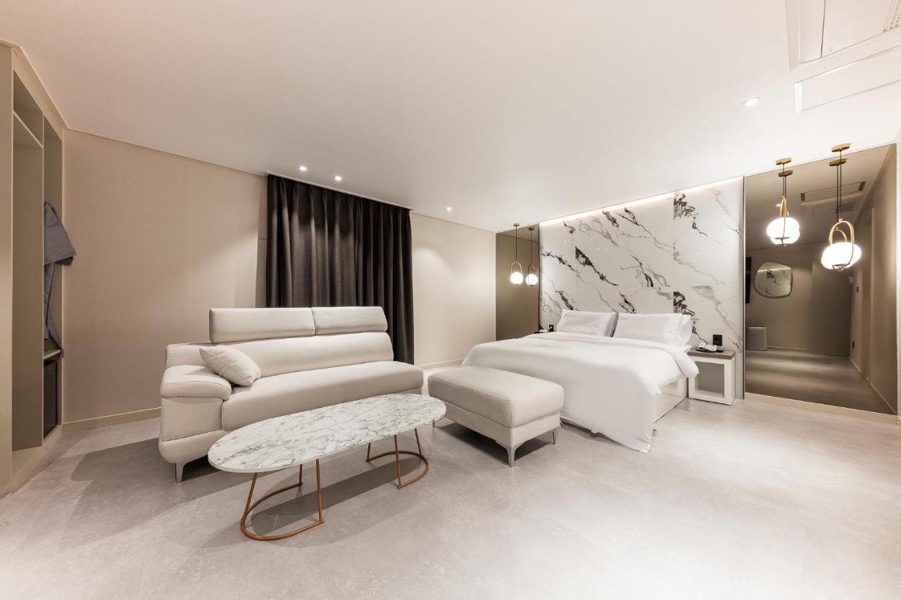 Hotel Lium Cheonan Ngoại thất bức ảnh