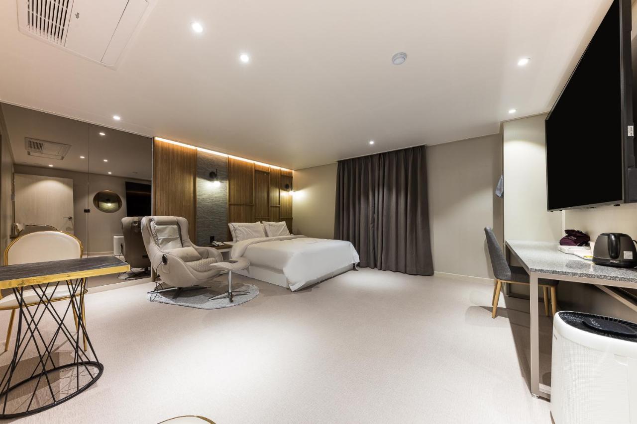 Hotel Lium Cheonan Ngoại thất bức ảnh