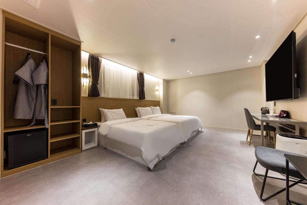 Hotel Lium Cheonan Ngoại thất bức ảnh