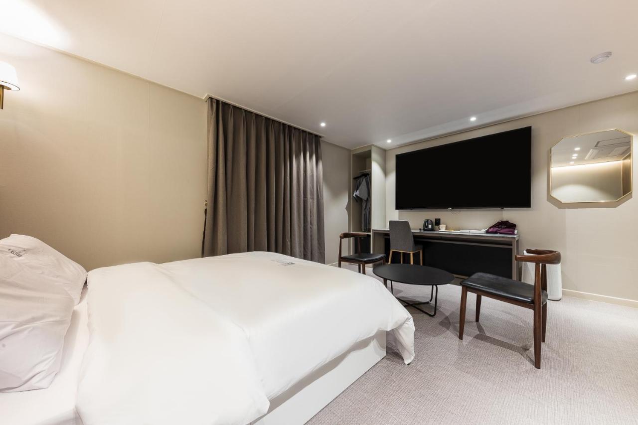 Hotel Lium Cheonan Ngoại thất bức ảnh