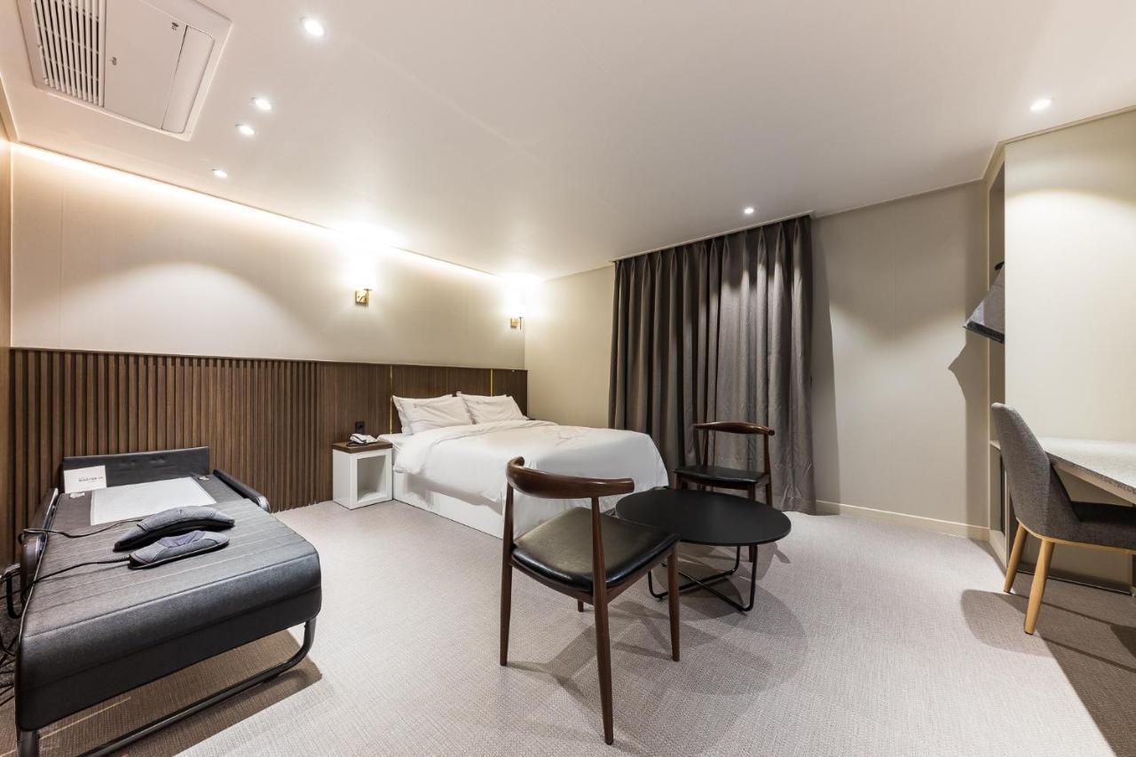 Hotel Lium Cheonan Ngoại thất bức ảnh